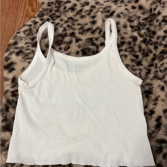 brandy melville tank - Picture 3 of 3